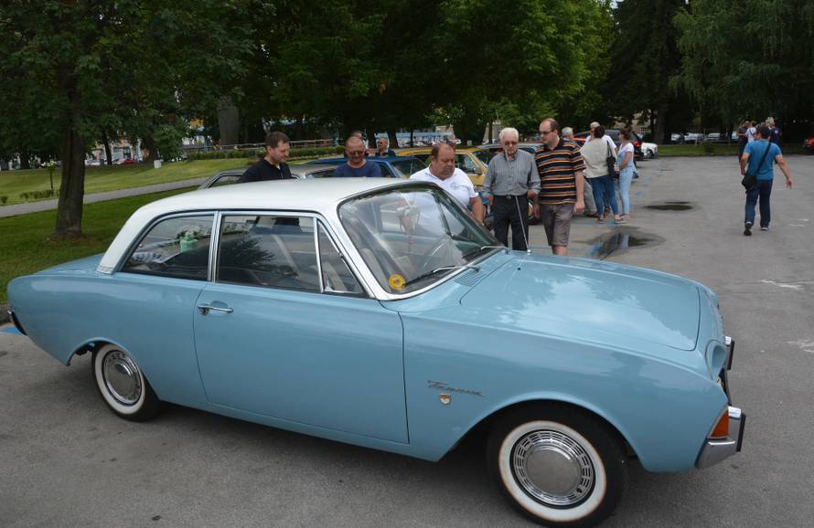 Ide u Njemačku: ‘Za prijatelja u Dortmundu obnovio sam Fiću’