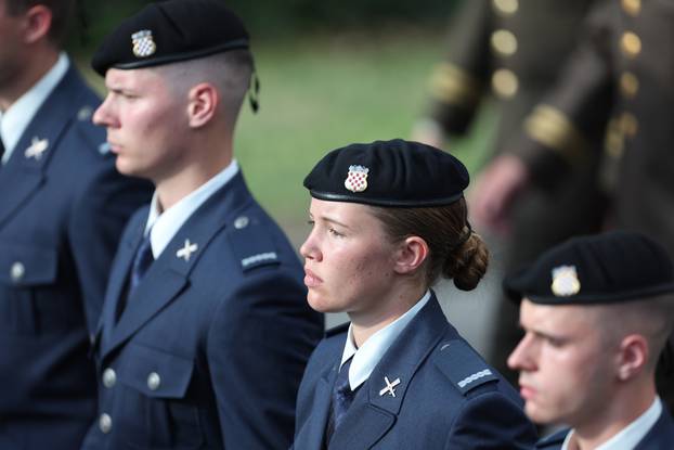 Zagreb: Svečani vojni mimohod u povodu 30 godina VRO Oluja
