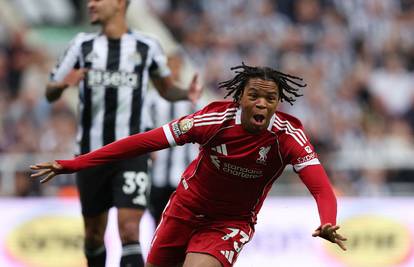 VIDEO Ludi derbi u Newcastleu: Klinac (16) je Liverpoolu donio pobjedu golom u 100. minuti