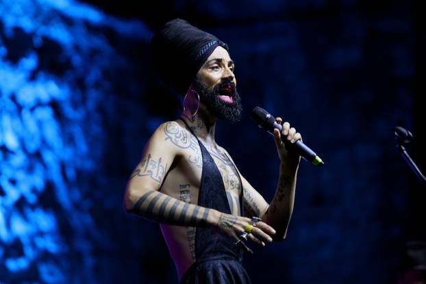 Trogir: Božo Vrećo održao koncert u Kuli Karmelengo