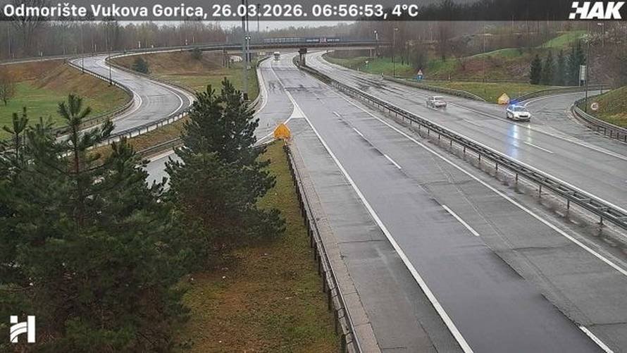 FOTO SNIJEG ZAMEO CESTU Evo kako izgleda A6 Zagreb - Rijeka