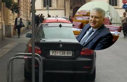 Zastupnik Franjo Lucić iz HDZ-a parkira tamo gdje ne smije
