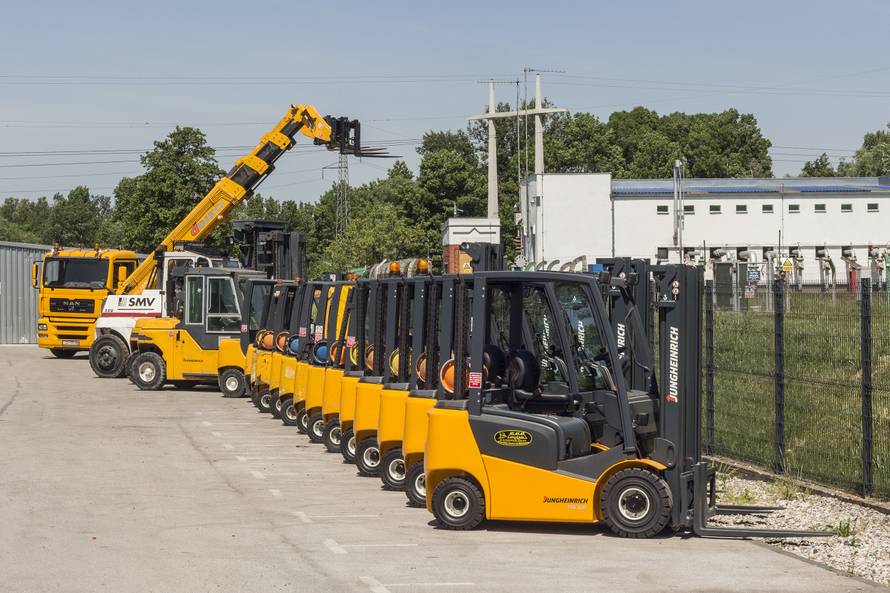 Mlakar viličari slave 25 godina suradnje s Jungheinrichom