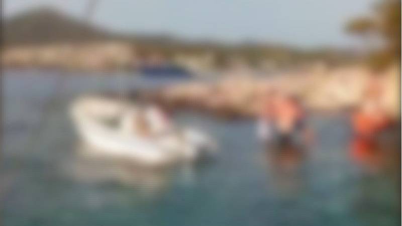 Pijanim turistima potonula brodica. Lokalci im se smijali