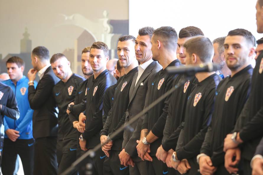 Kolinda je odlikovala Vatrene: Svijet je vidio tko su Hrvati...