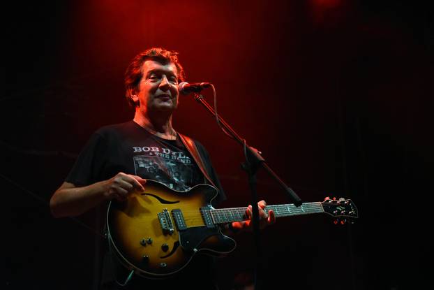 Pula: Bajaga opet oduševio publiku u Puli