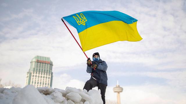 People rally in support of Ukraine, in Niagara Falls