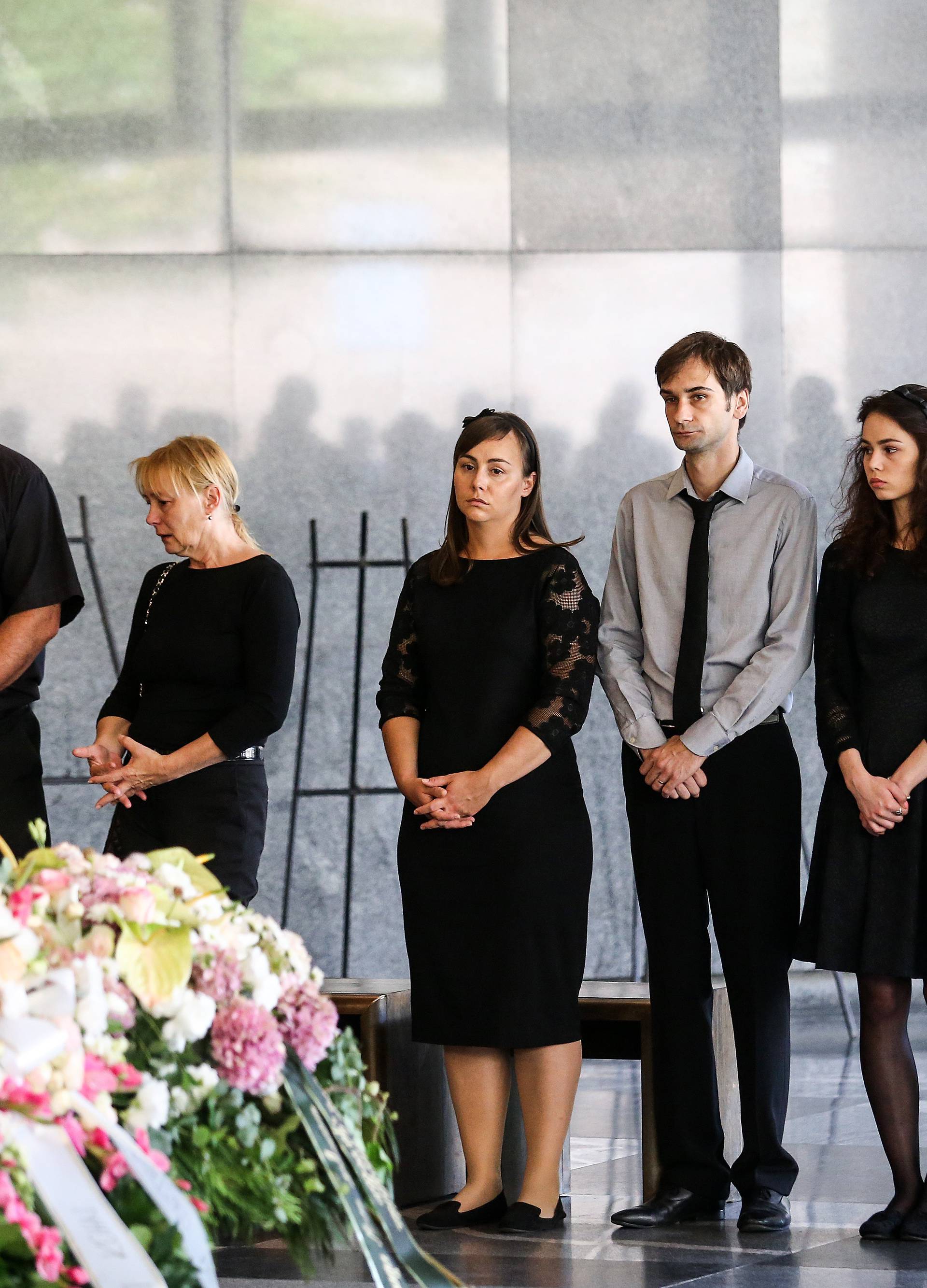 Unuci plakali: Prijatelji i obitelj oprostili su se od Marije Kohn