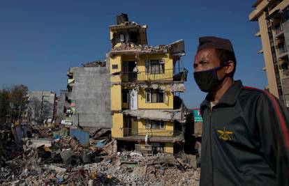Nepal opet podrhtava: Zatreslo ih 6.3 po Richteru, nema štete