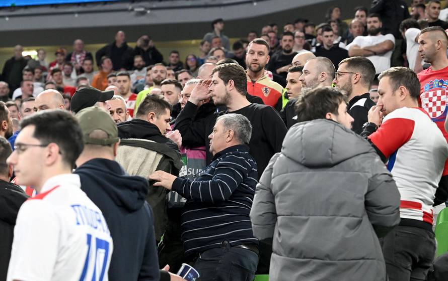 Ljubljana: Tijekom polufinalne utakmice između Hrvatske i Španjolske na tribinama je došlo do naguravanja