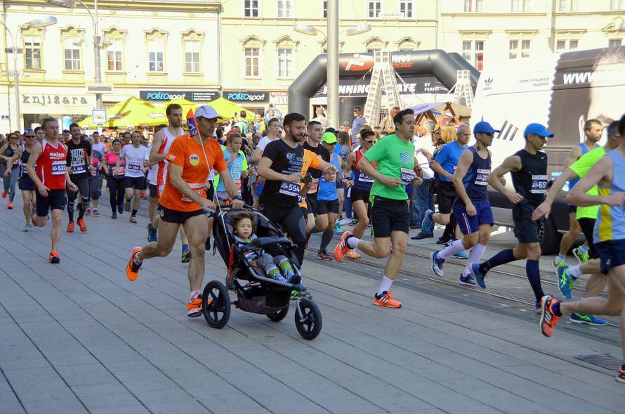 'Ranjen sam u ratu, ali trčim maratone sa sinom u kolicima'