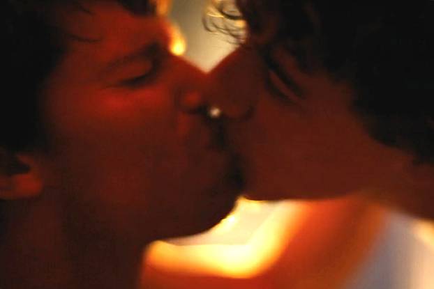 Ovo su najšokantnije scene svih sezona Bijelog lotosa: 'Nužda' u koferu, orgije, incest, penisi...