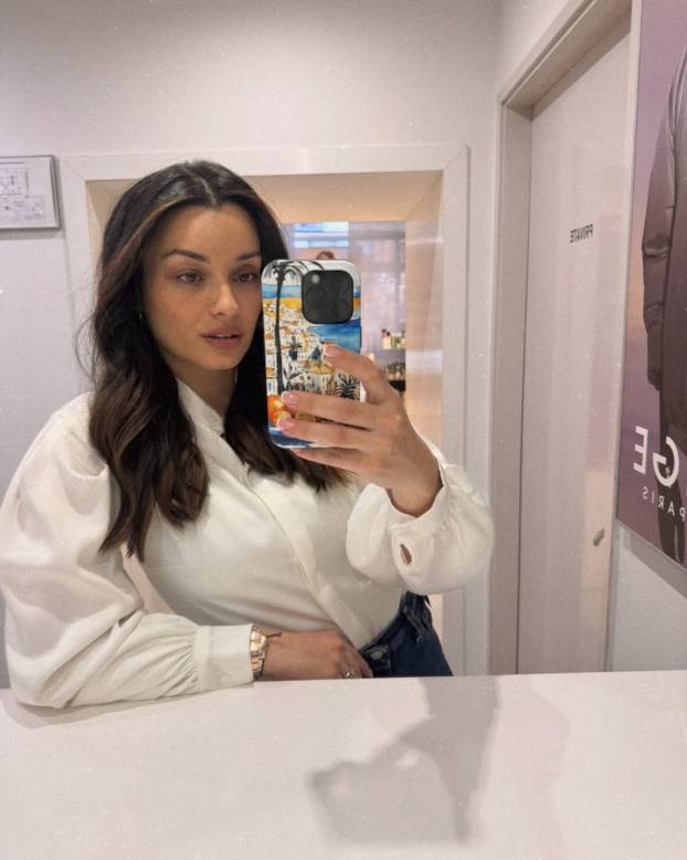 FOTO Sjećate li se predivne  Semente Rajhard? Sad izgleda neprepoznatljivo, pogledajte je