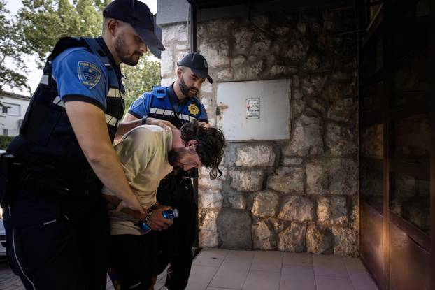 Osumnjičeni za oskvrnuće u Međugorju predan MUP-u HNŽ-a na daljnju obradu