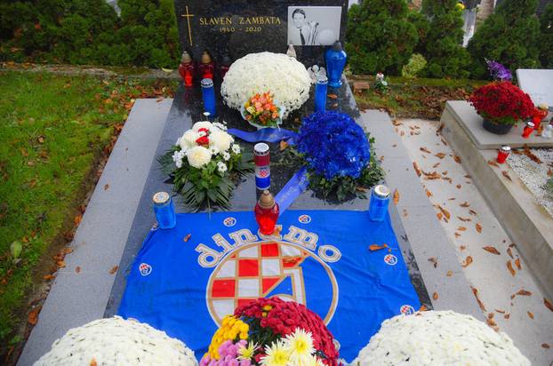 Zagreb: Posljednja počivališta hrvatskih velikana i zaslužnih osoba na blagdan Svih svetih