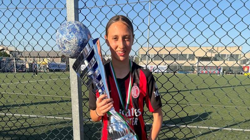 Modrićeva kći Ema (12) osvojila svoj prvi trofej s Milanom!