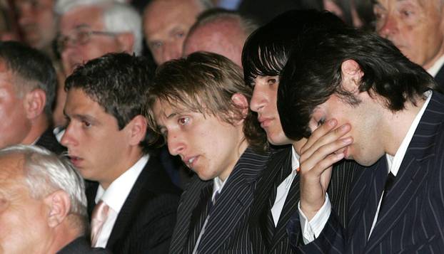 ARHIVA - 2006. Zagreb: Dinamo proslavio rođendan u HNK-u