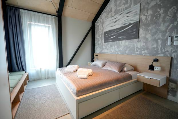 FOTO Wellness oaza u blizini Zagreba: Moderna 'koliba' savršen je spoj luksuza i prirode