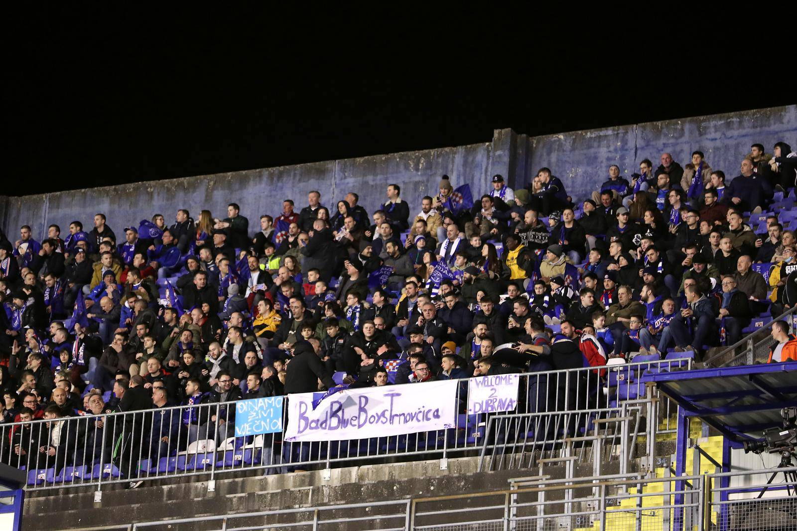 Atmosfera na stadionu tijekom utakmice Dinama i Seville