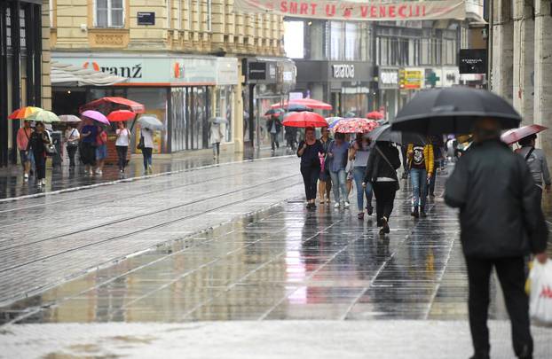 Zagreb: Kratkotrajna kiÅ¡a osvjeÅ¾ila gradske ulice