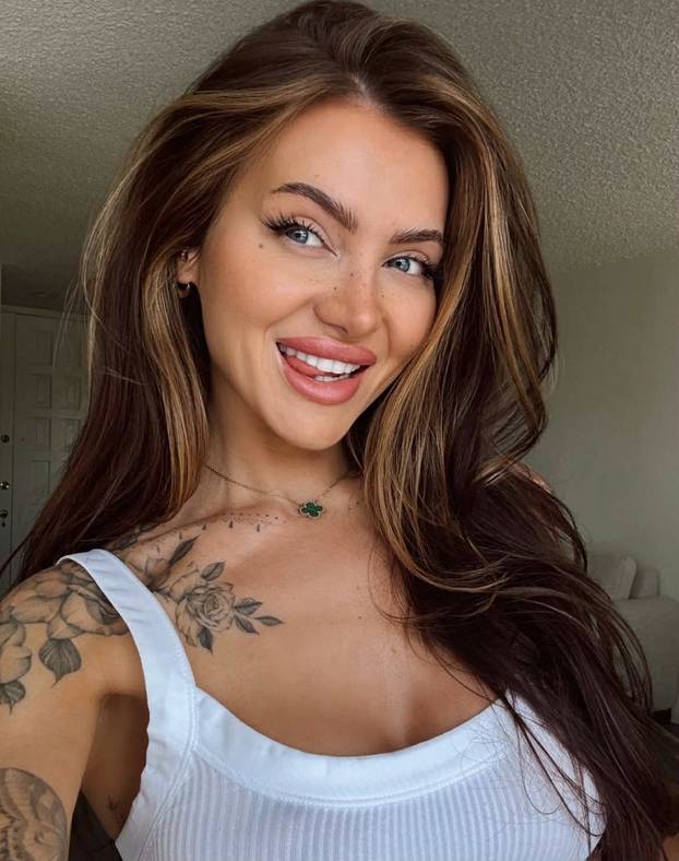 FOTO Ona je tattoo umjetnica i bivša gimnastičarka čije je tijelo pravo remek-djelo