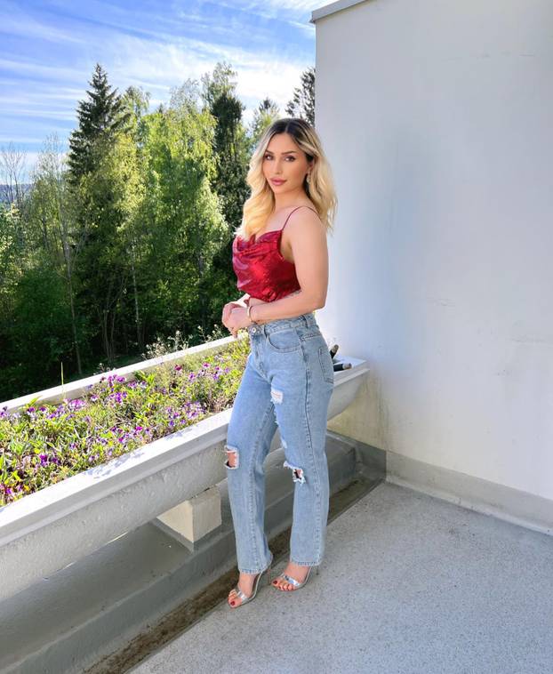 FOTO Afganistanku su prisilno udali dok je imala 15, a onda se transformirala. Pogledajte je!