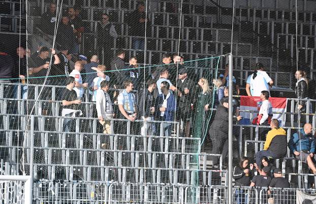 Navijači na utakmici Midtjyllanda i Rijeke u play-offu za ulazak u UEFA Konferencijsku ligu
