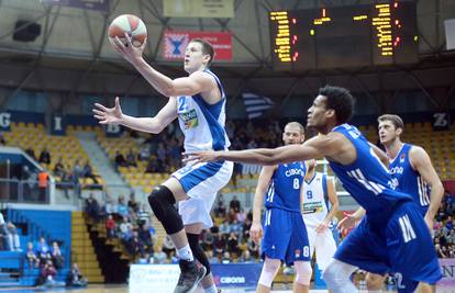 Cibona je promašila tri šuta u zadnjem napadu, Zadar slavio