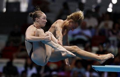 FOTO Svjetski prvaci odlučeni za 0,87 bodova. Ovo su najbolji kadrovi mješovitih skokova