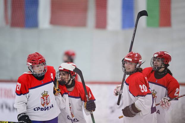 Zagreb:  Susret Hrvatske i Srbije na Svjetskom prvenstvu u hokeju za žene divizije III