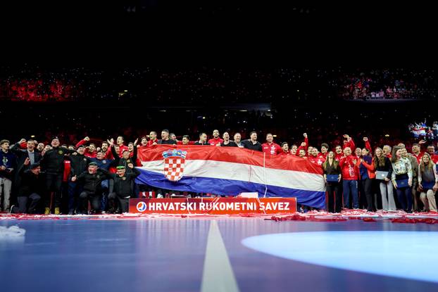 Zagreb: Svečana oproštajna ceremonija hrvatskih rukometnih legendi Domagoja Duvnjaka, Igora Karačića i Ivana Pešića