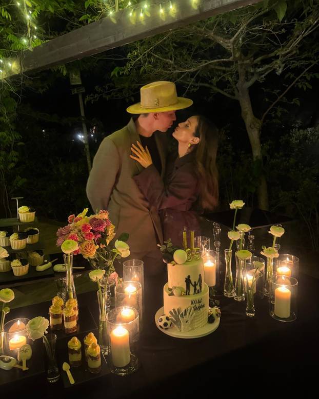 FOTO Nogometni boem postao je heroj Barce. Žele da ostane, a on kaže: 'Žena će odlučiti...'