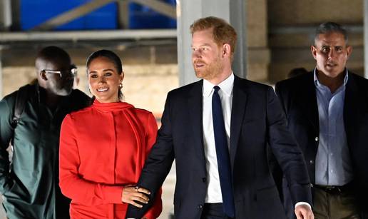 Ovim postupkom su princ Harry i Meghan razbjesnili kraljicu...