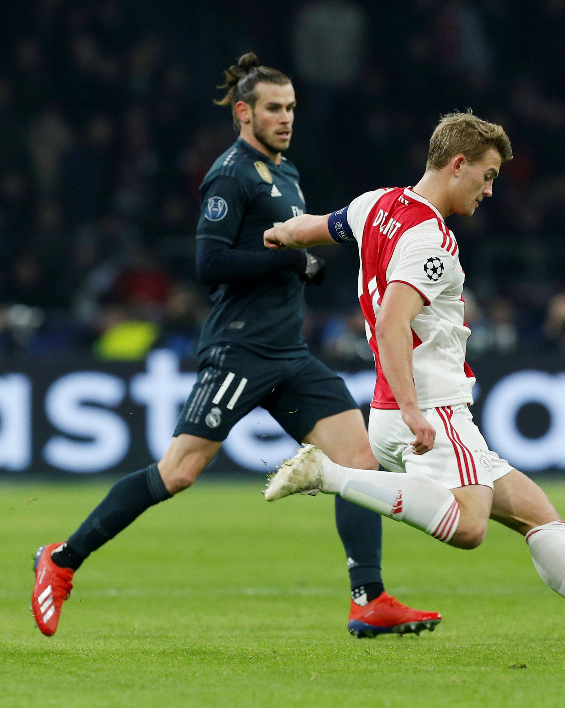 Champions League Round of 16 First Leg - Ajax Amsterdam v Real Madrid