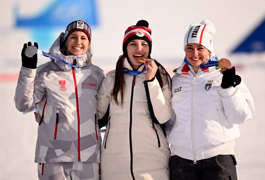 Snowboard - Women's Parallel Giant Slalom Victory Ceremony