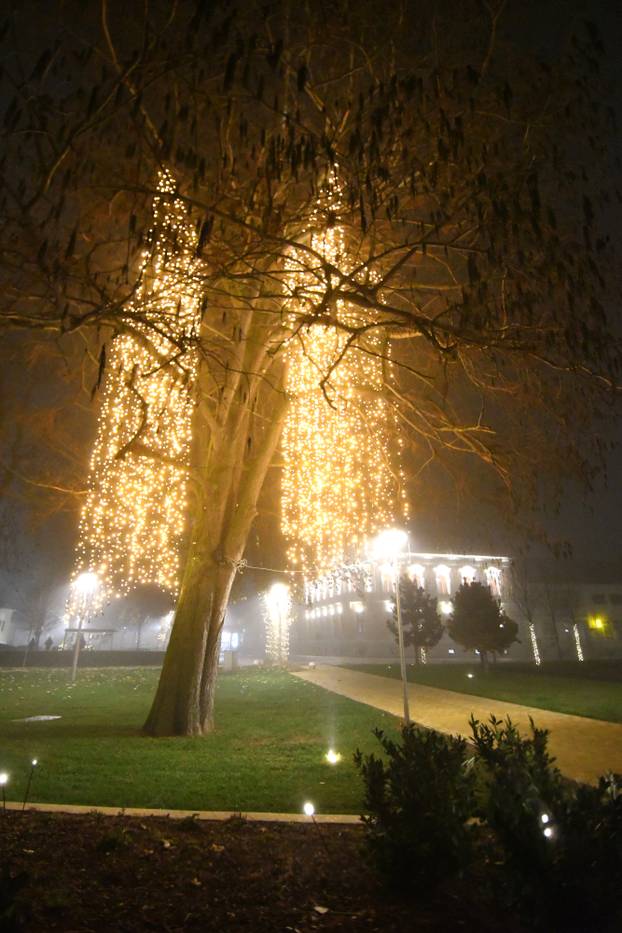 Advent u Đurđevcu priovalči mnoštvo posjetitelja 