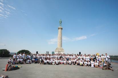 Beograd: NA Kalemegdanu obilježen Međunarodni dan joge