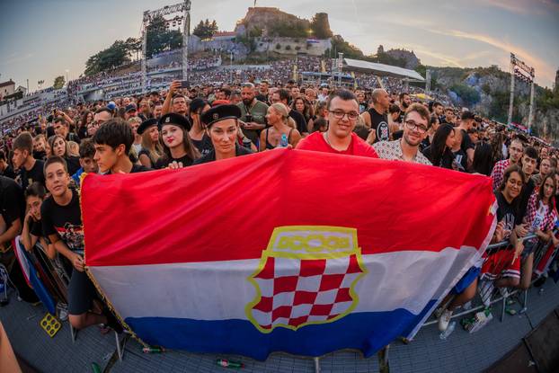 Atmosfera u Imotskom uoči koncerta Marka Perkovića Thomsona