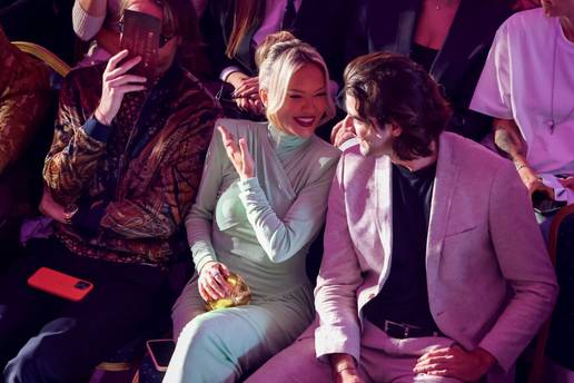 FOTO Maja Šuput i Šime Elez zaljubljeno šaputali na modnoj reviji, a u blizini je bila i Laura