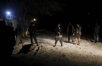 Samoubilački napad u Kabulu, dvoje mrtvih i 15 ozlijeđenih
