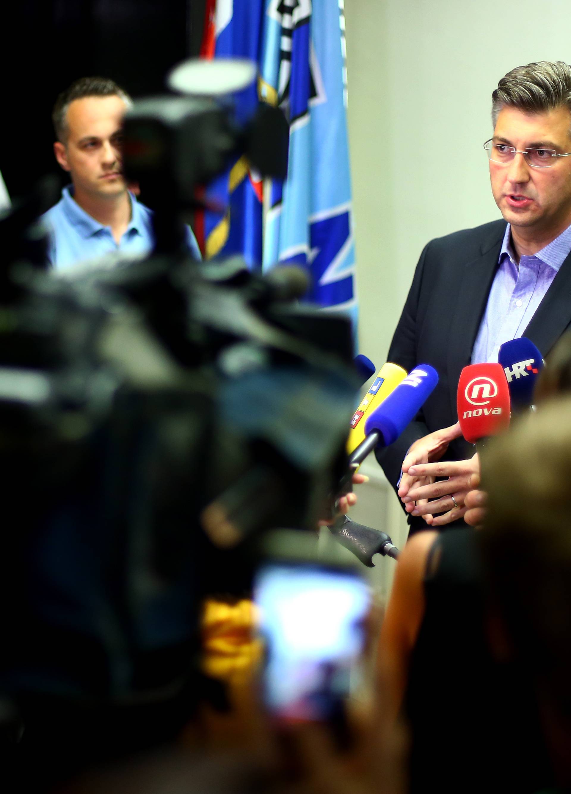 Plenković: Cijenim Kalmetinu odluku, ostaje u užem vodstvu