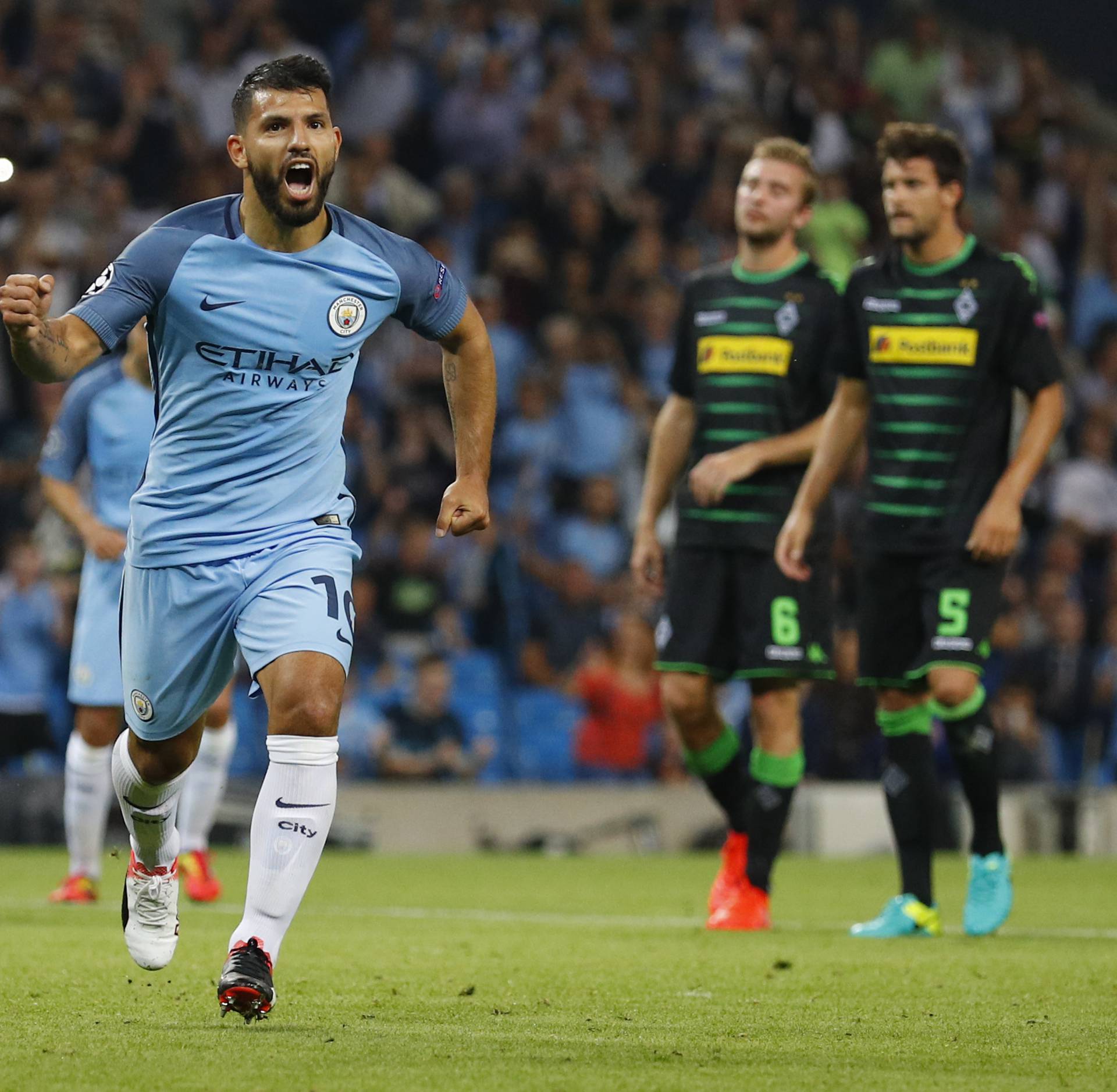 Manchester City v Borussia Monchengladbach - UEFA Champions League Group Stage - Group C