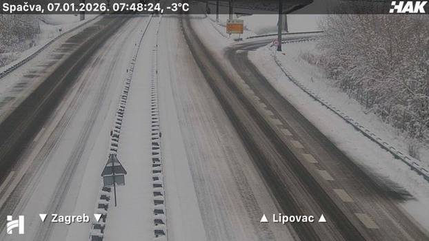 FOTO Autoceste diljem Hrvatske zametene snijegom, pogledajte