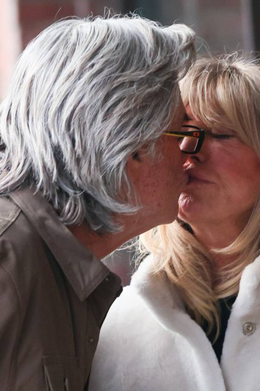 Kurt Russell and Goldie Hawn spotted kissing on the streets of Aspen