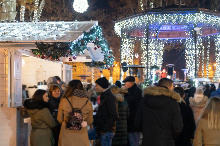 Lions Klub Zagreb na adventu skuplja novac za pučke kuhinje