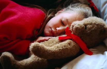 Aktivnostima naučite djecu kada je vrijeme spavanja