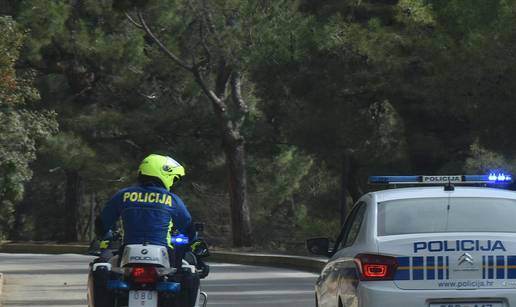 Po Rijeci vozio neregistrirani motocikl, imao je 2,18 promila