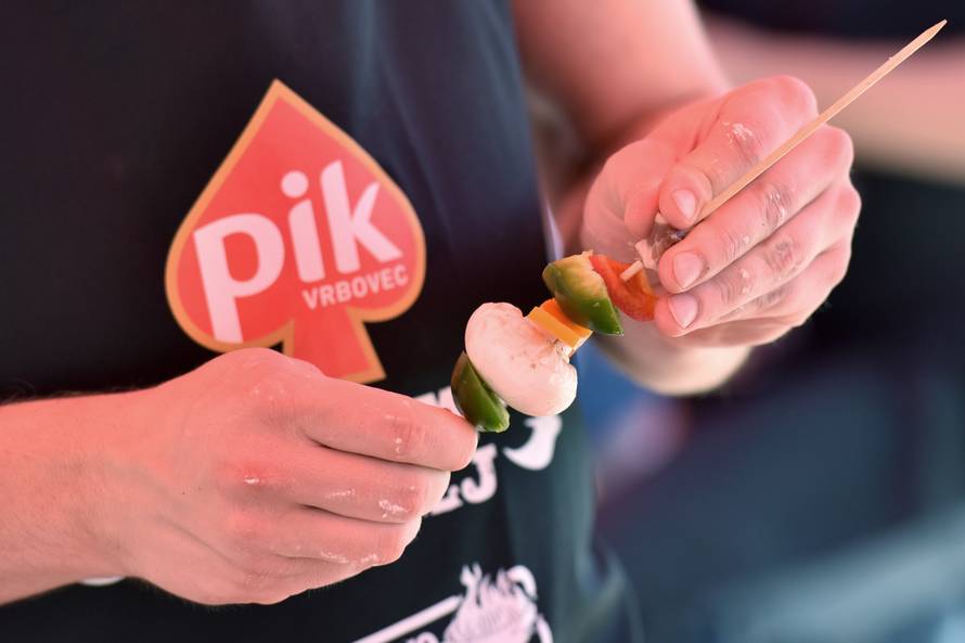 Subota u Jaski uz vrhunski roštilj i koncert Opće opasnosti