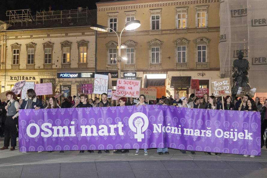 Osijek: Noćni marš za prava i ravnopravnost žena