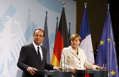 Merkel: Ovo je veliki rez za EU; Hollande: Europa je na kušnji